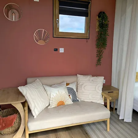 Tatil Evi La Mini Eole - Sejour Insolite Entre Rouen Et Dieppe